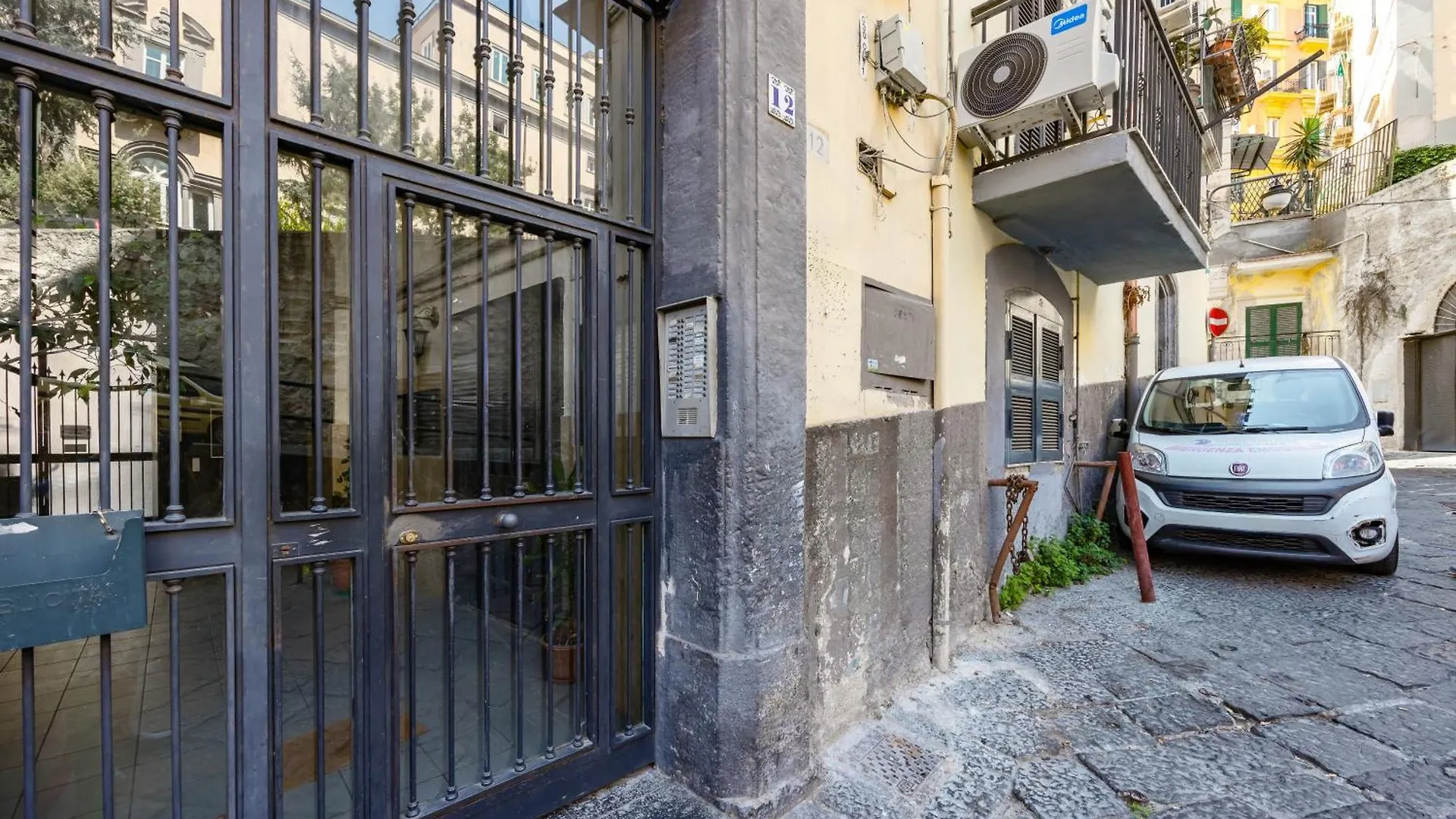 Napoli Bellavista Apartment